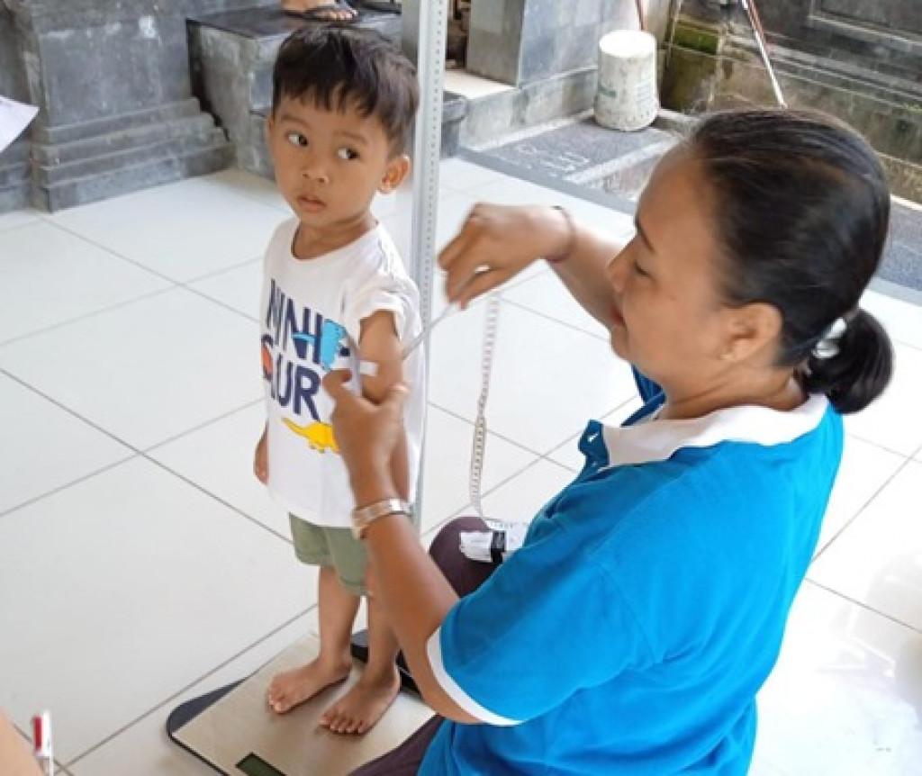 Rutinitas Posyandu Balita Banjar Tegal Luwih, Cegah Stunting Pada Anak